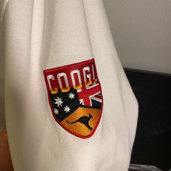 Coogi Australia - Picture 3 of 4